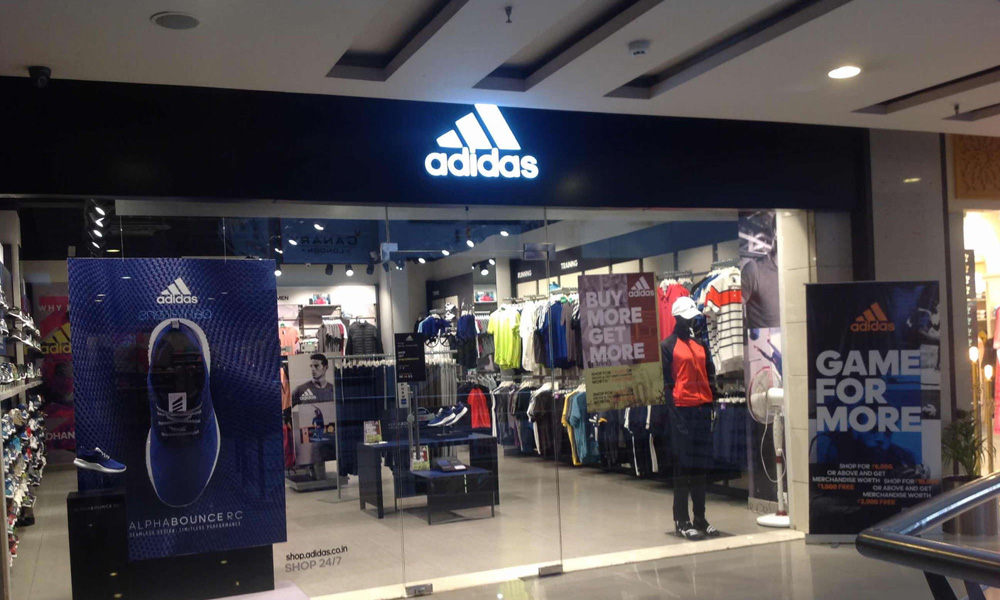 adidas vega city mall